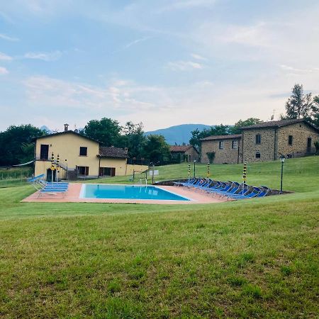 Agriturismo Tramonti Кастільйоне-ді-Гарфаньяна Екстер'єр фото
