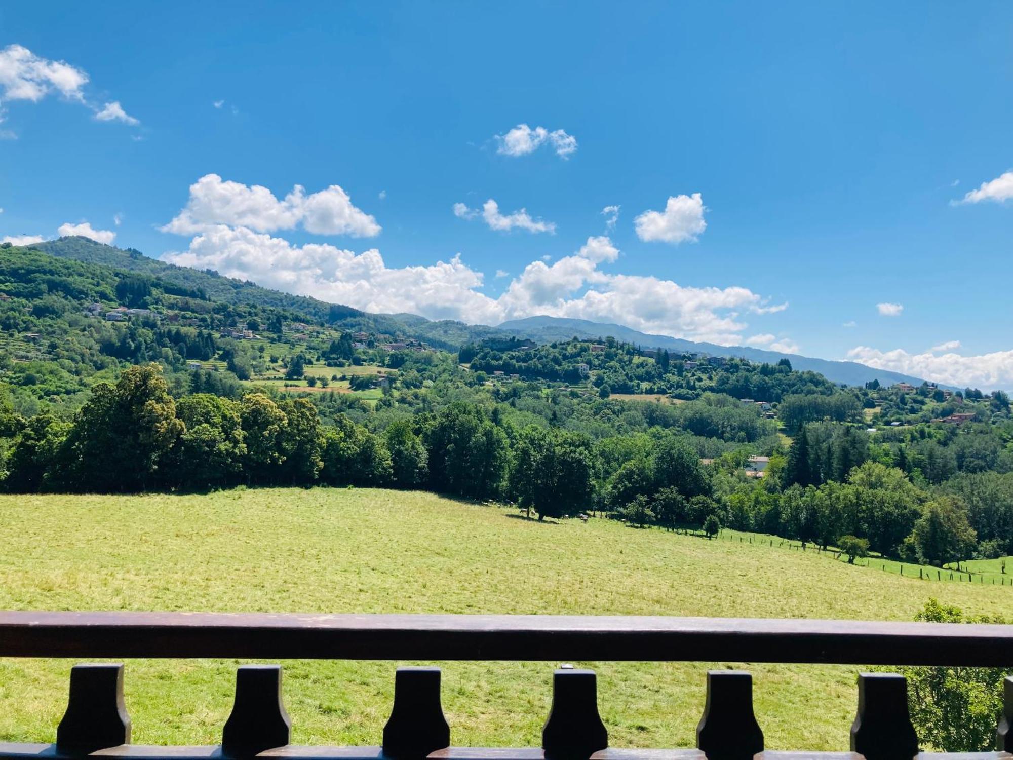 Agriturismo Tramonti Кастільйоне-ді-Гарфаньяна Екстер'єр фото